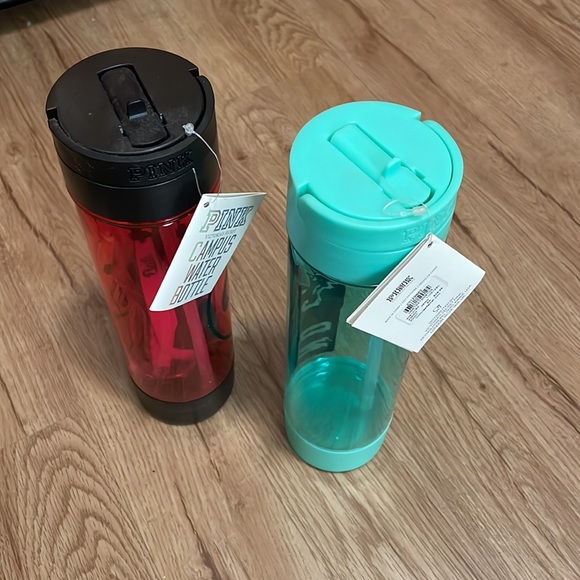 COPY - 2 new VSPink water bottles with tags never used one came with VSPink sun… - Picture 5 of 7